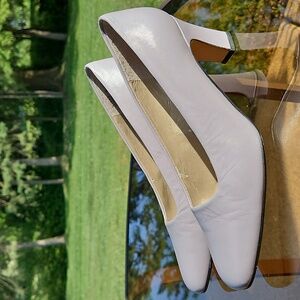 Connie Lavender Leather Pumps‎ Coquette Bridal Size 7.5